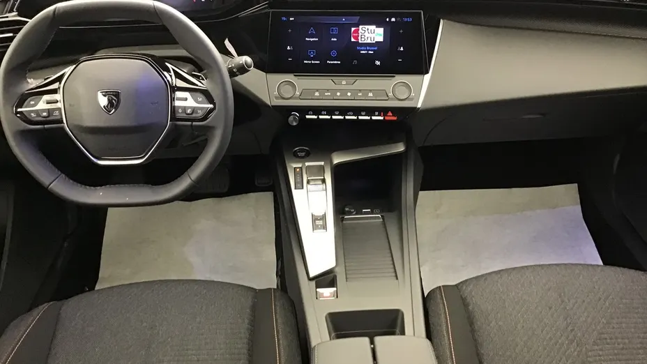 PEUGEOT 308 -