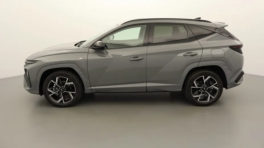 HYUNDAI Tucson -