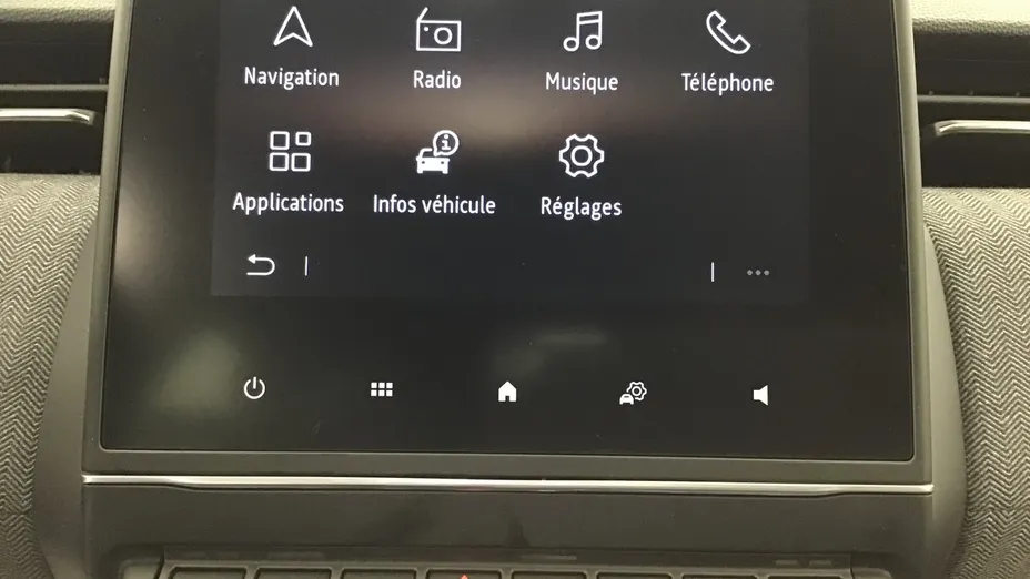 RENAULT Clio -