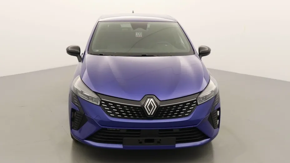 RENAULT Clio -