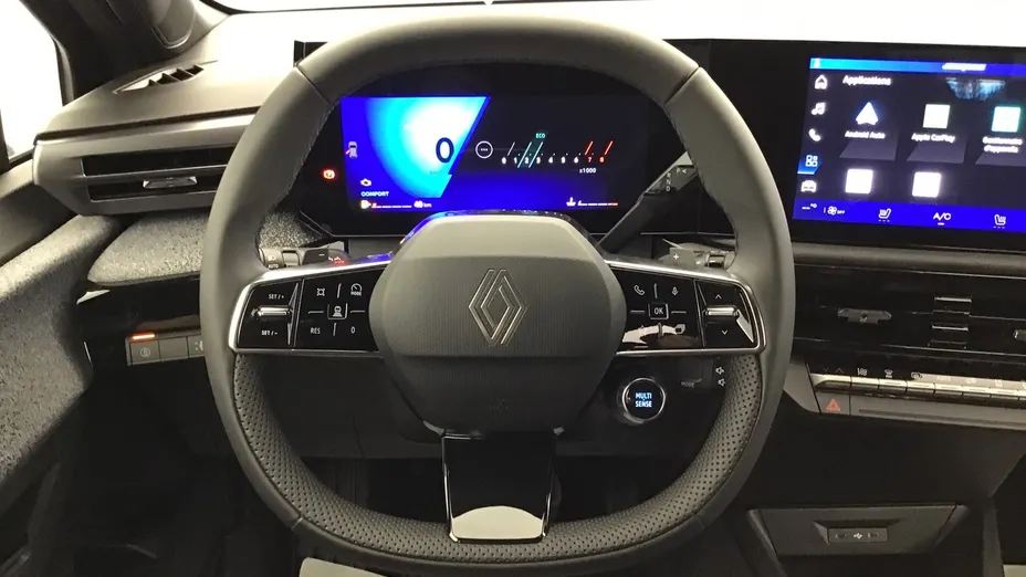 RENAULT Clio -