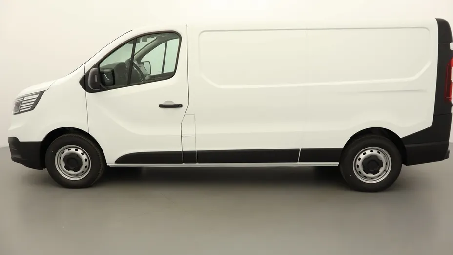RENAULT Trafic -