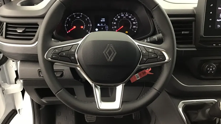 RENAULT Trafic -