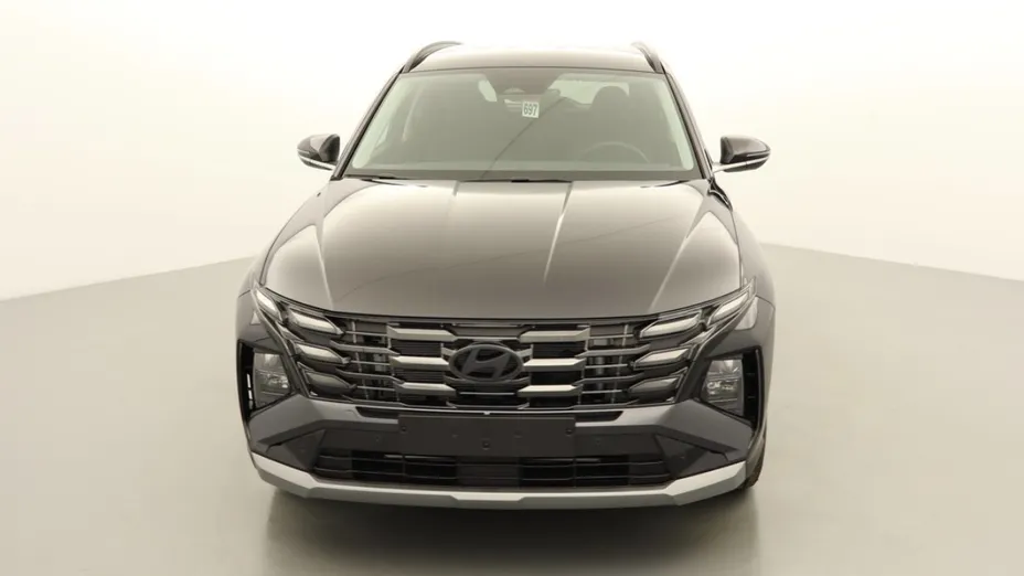 HYUNDAI Tucson -