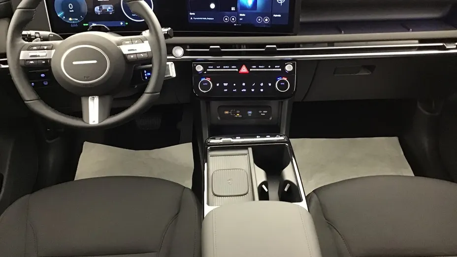 HYUNDAI Tucson -