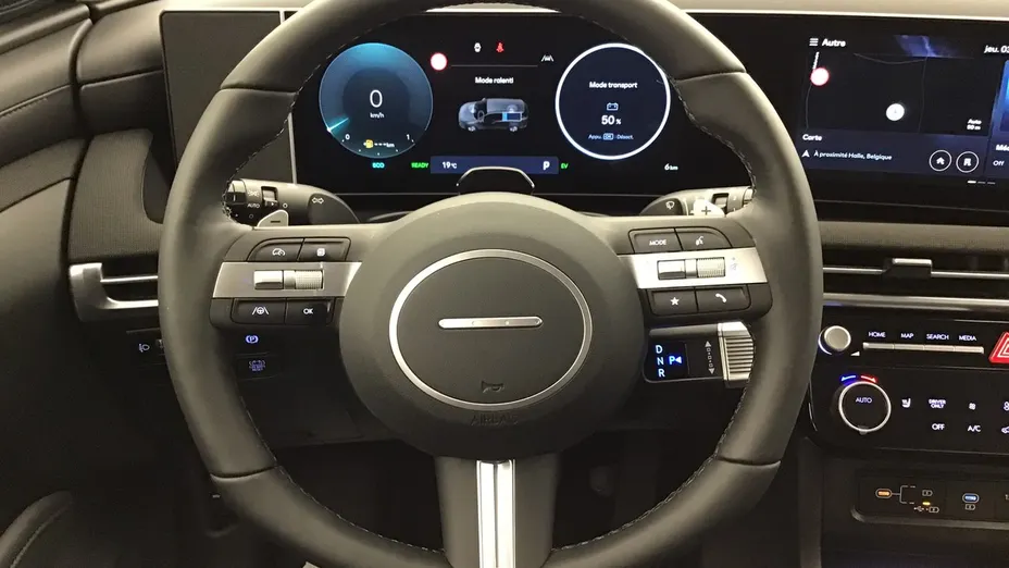 HYUNDAI Tucson -