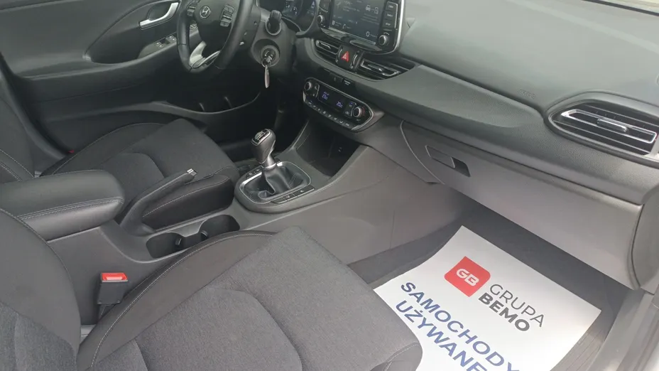 HYUNDAI i30 i30 1.5 T-GDI 48V Smart