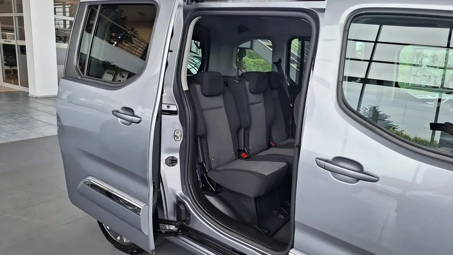TOYOTA Proace City Verso Proace City Verso 1.5 D-4D Family