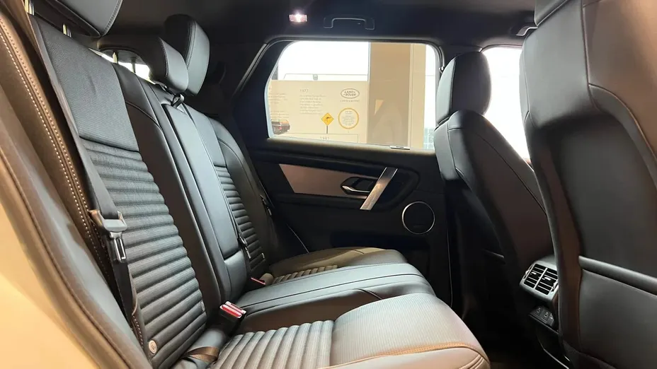 LAND ROVER Discovery Sport Discovery Sport 2.0 D200 mHEV Dynamic SE aut Nowy