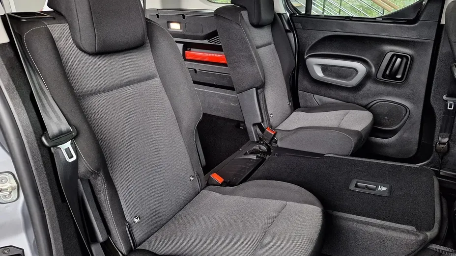 TOYOTA Proace City Verso Proace City Verso 1.5 D-4D Family