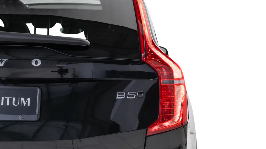 VOLVO XC90 XC90 B5 D AWD Ultimate Dark 7os aut