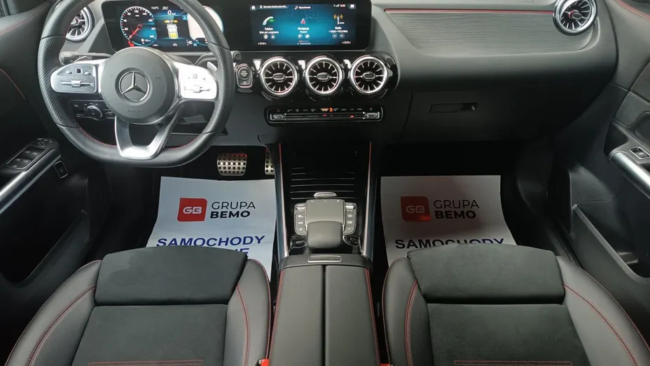 MERCEDES-BENZ GLA GLA 200 AMG Line