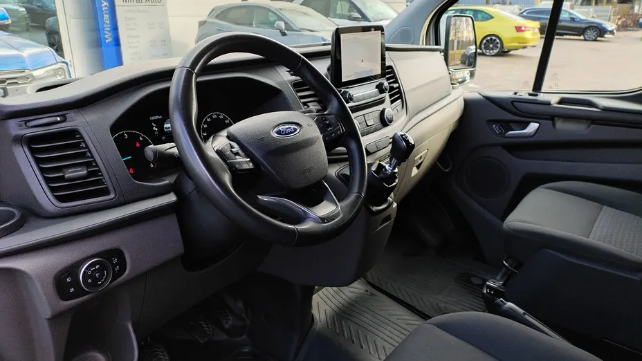 FORD Transit Custom Transit Custom Kombi 320 L2H1 Trend