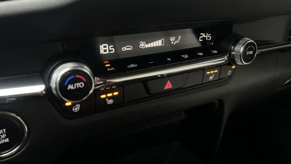 MAZDA CX-30 CX-30 2.0 mHEV Takumi 2WD aut