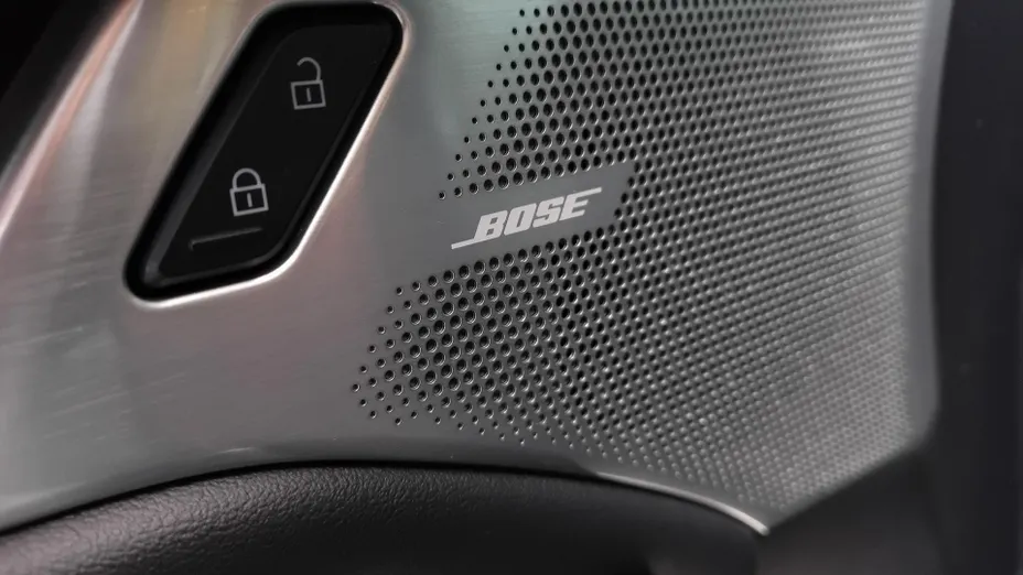 MAZDA 3 3 2.0 mHEV AWD Takumi aut