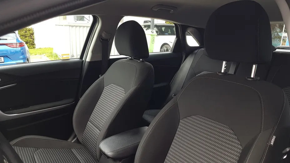 KIA Cee'd Ceed 1.5 T-GDI M DCT