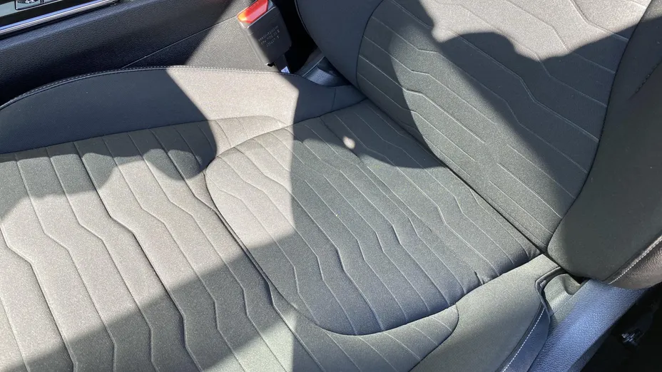 KIA Sportage Sportage 1.6 T-GDI HEV Business Line 2WD aut