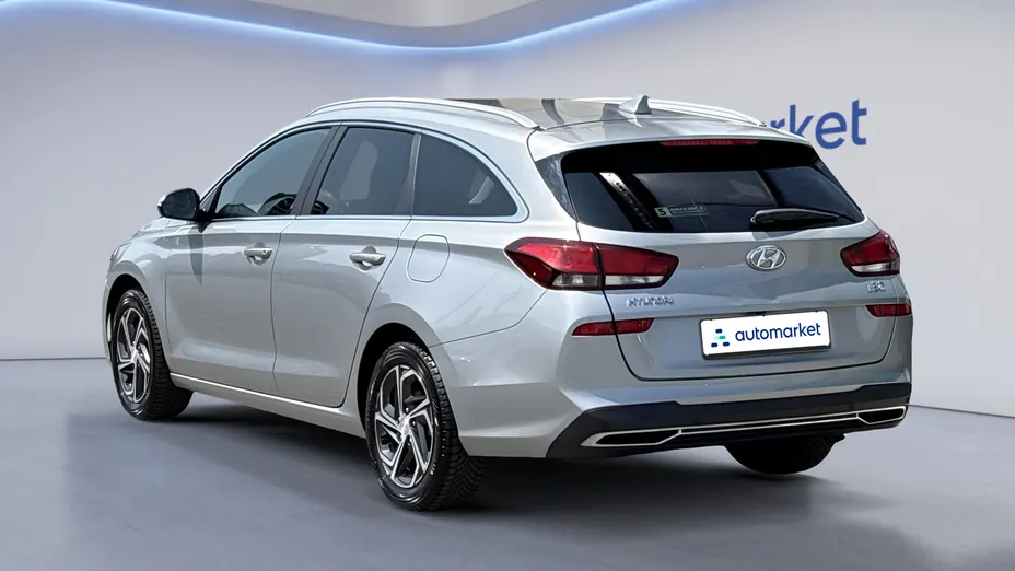 HYUNDAI i30 i30 1.6 D Comfort