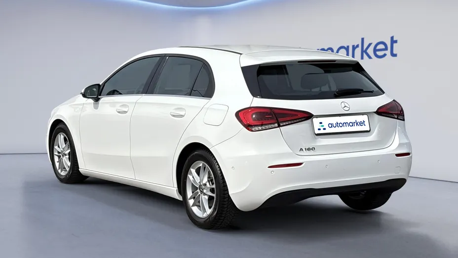 MERCEDES-BENZ A Klasa A 180 d 7G-DCT