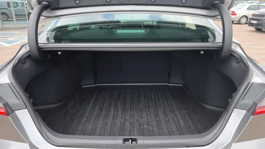 TOYOTA Camry Camry 2.5 Hybrid Dynamic Force Prestige e-CVT