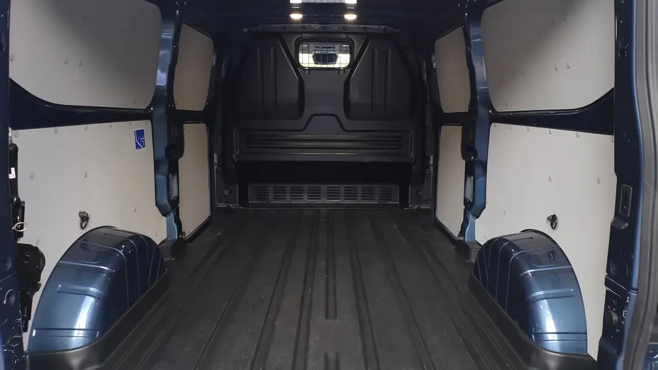 FORD Transit Custom Transit Custom 2.0 EcoBlue 320 L2H1 AWD Limited Aut.