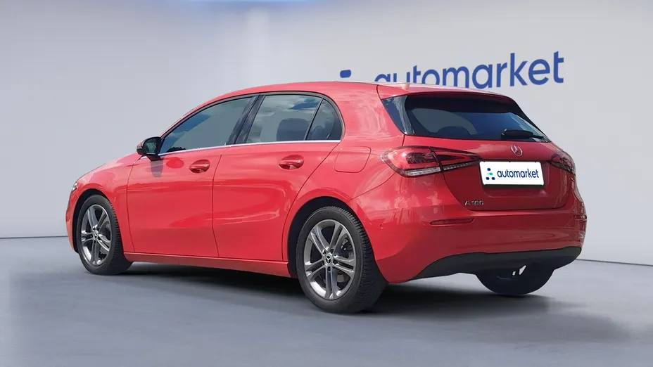 MERCEDES-BENZ A Klasa A 180 7G-DCT Urban