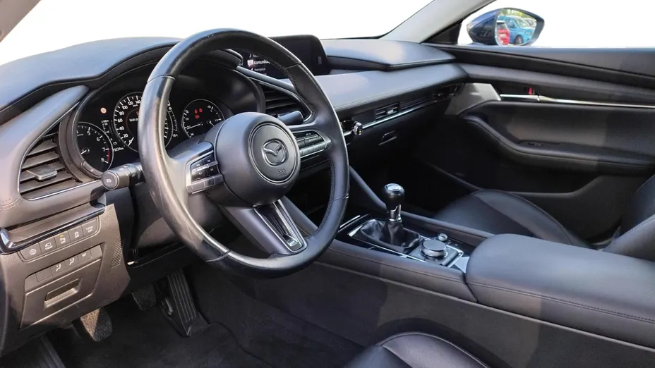 MAZDA 3 3 2.0 mHEV Hikari