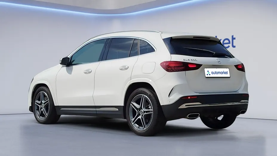 MERCEDES-BENZ GLA GLA 200 mHEV AMG Line 7G-DCT
