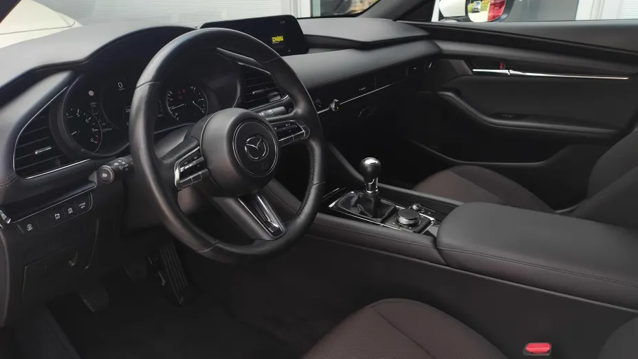 MAZDA 3 3 2.0 mHEV Kanjo
