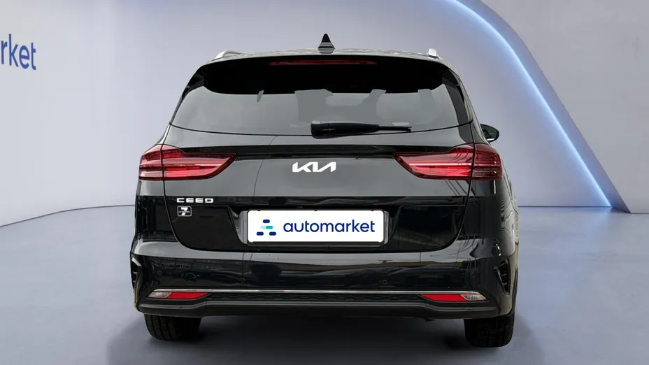 KIA Cee'd Ceed 1.5 T-GDI Tribute DCT