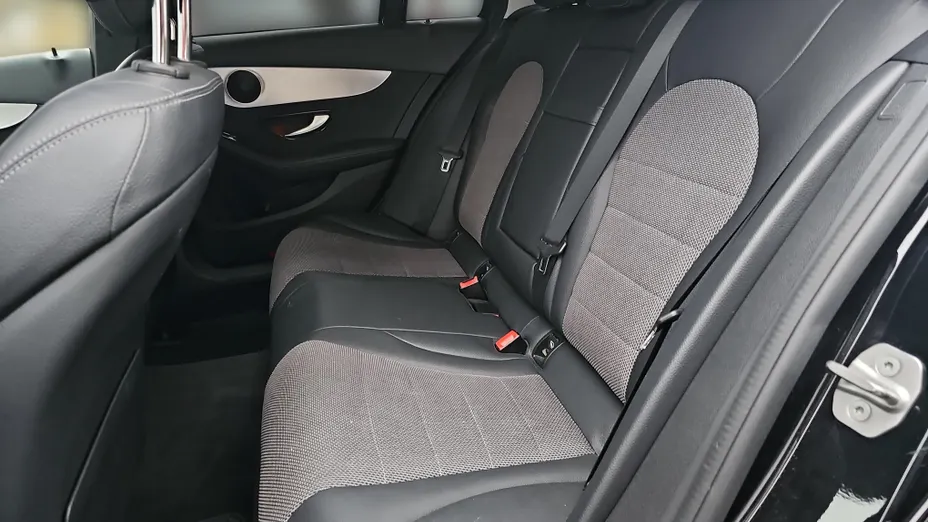 MERCEDES-BENZ C Klasa C 180 d 9G-TRONIC