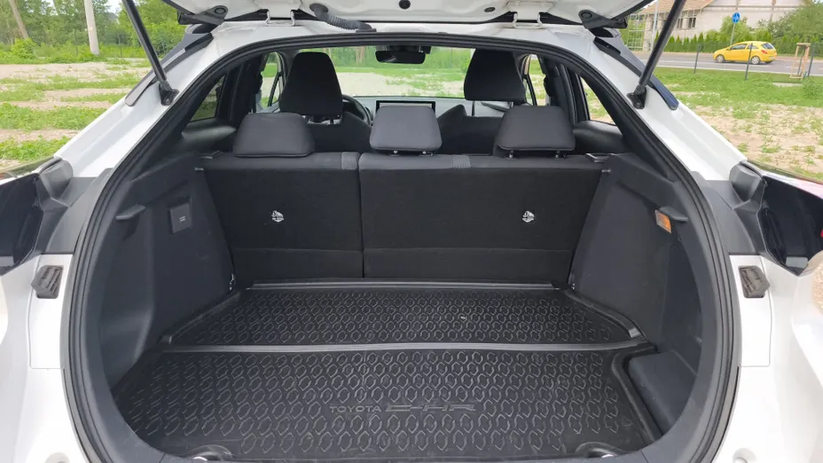 TOYOTA C-HR C-HR 2.0 PHEV Dynamic Force Style