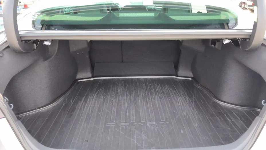 TOYOTA Camry Camry 2.5 Hybrid Dynamic Force Prestige e-CVT