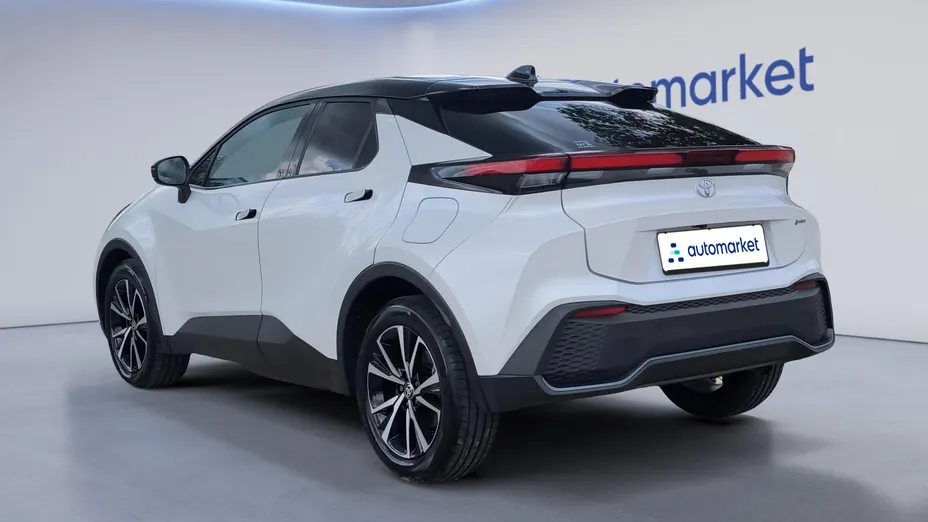 TOYOTA C-HR C-HR 2.0 PHEV Dynamic Force Style