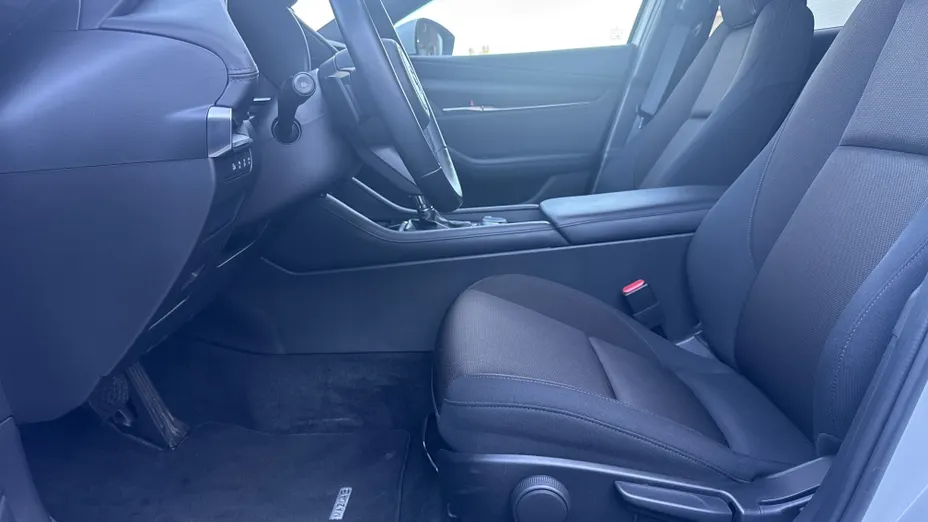 MAZDA 3 3 2.0 mHEV Centre-Line aut