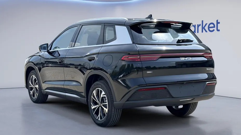 BYD Sealion 5 Sealion 5 DM-i 1.5 Design Nowy