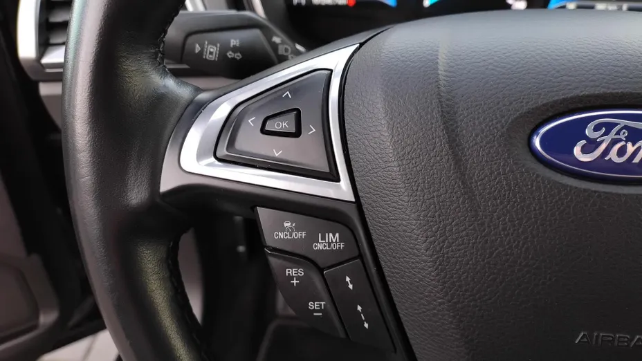 FORD Mondeo Mondeo 2.0 Hybrid Titanium