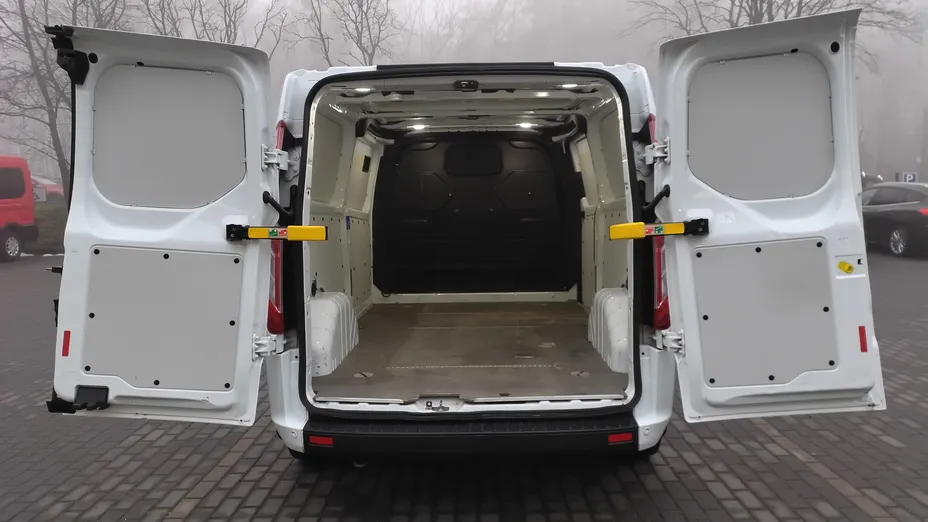 FORD Transit Custom Transit Custom 340 L2H1 Trend