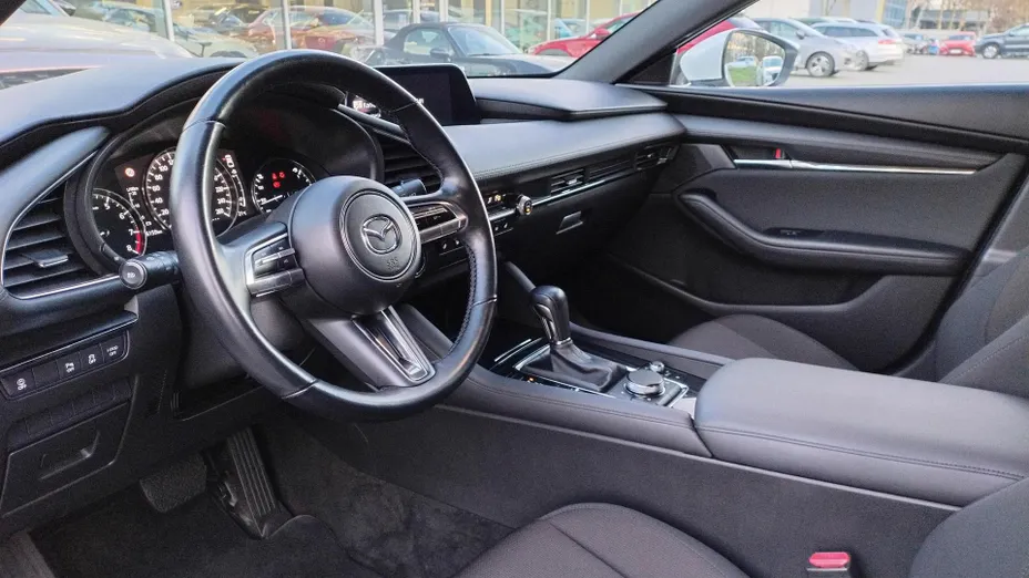 MAZDA 3 3 2.0 mHEV Kanjo aut