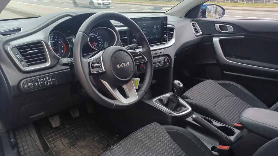 KIA Cee'd Ceed 1.5 T-GDI M