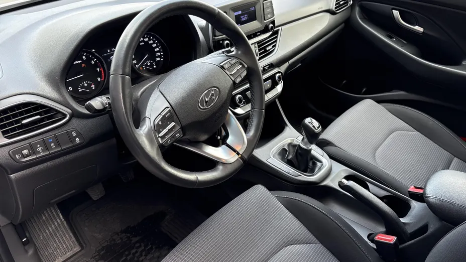 HYUNDAI i30 i30 1.5 DPI Modern