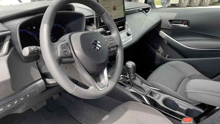 SUZUKI Swace Swace 1.8 Hybrid Elegance CVT Nowy