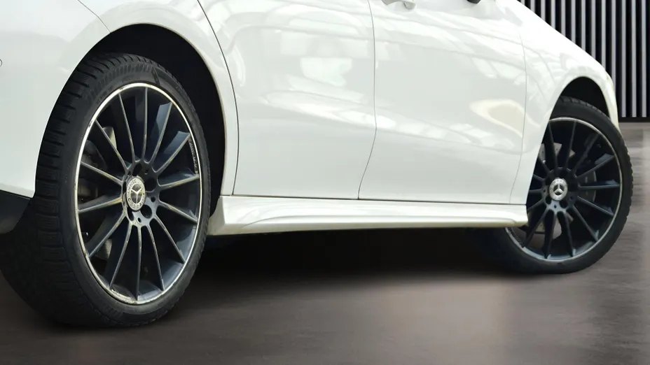MERCEDES-BENZ CLA CLA 250 e AMG Line 8G-DCT
