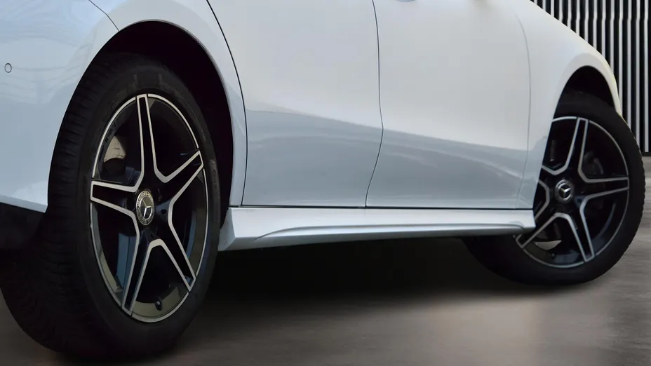 MERCEDES-BENZ CLA CLA 250 e AMG Line 8G-DCT