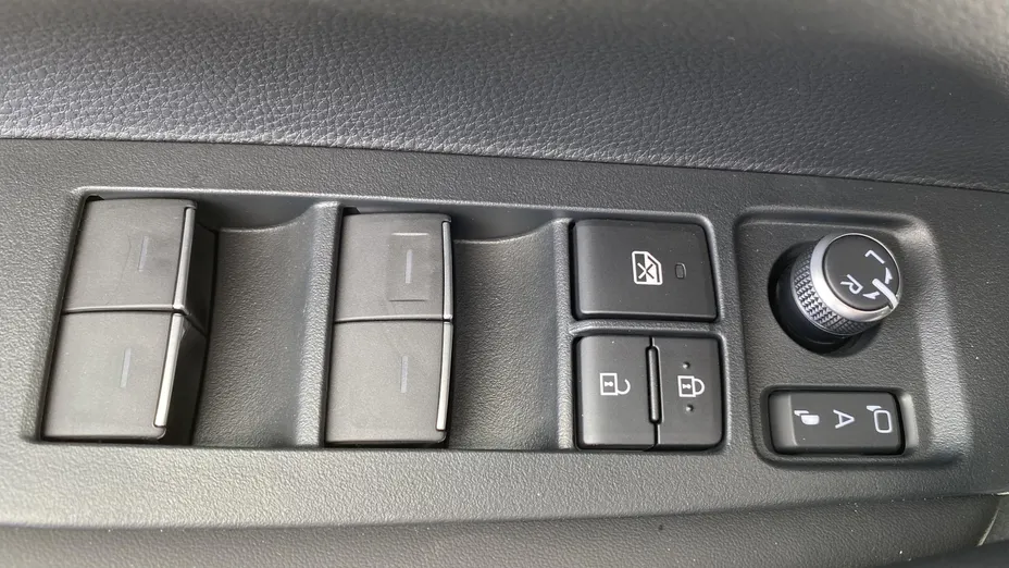 SUZUKI Swace Swace 1.8 Hybrid Elegance CVT Nowy