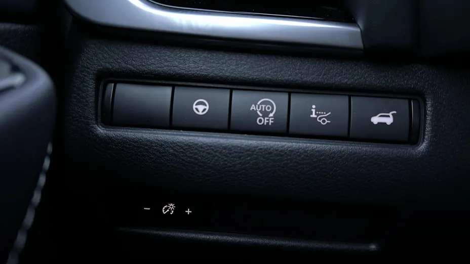 NISSAN Qashqai Qashqai 1.3 DIG-T mHEV Tekna