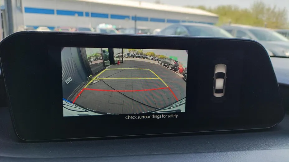 MAZDA 3 3 2.0 mHEV Kanjo aut