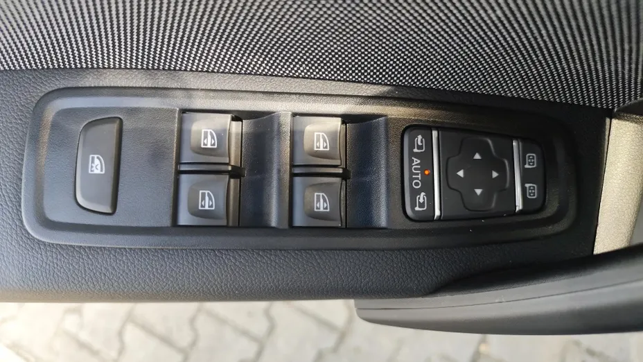 NISSAN Townstar Combi Townstar Combi 1.3 DIG-T L2 N-Connecta DCT Nowy