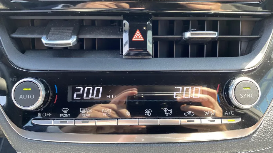 SUZUKI Swace Swace 1.8 Hybrid Elegance CVT