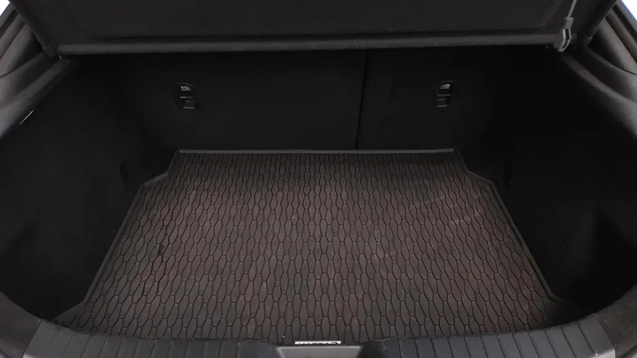 MAZDA 3 3 2.0 mHEV Kanjo aut